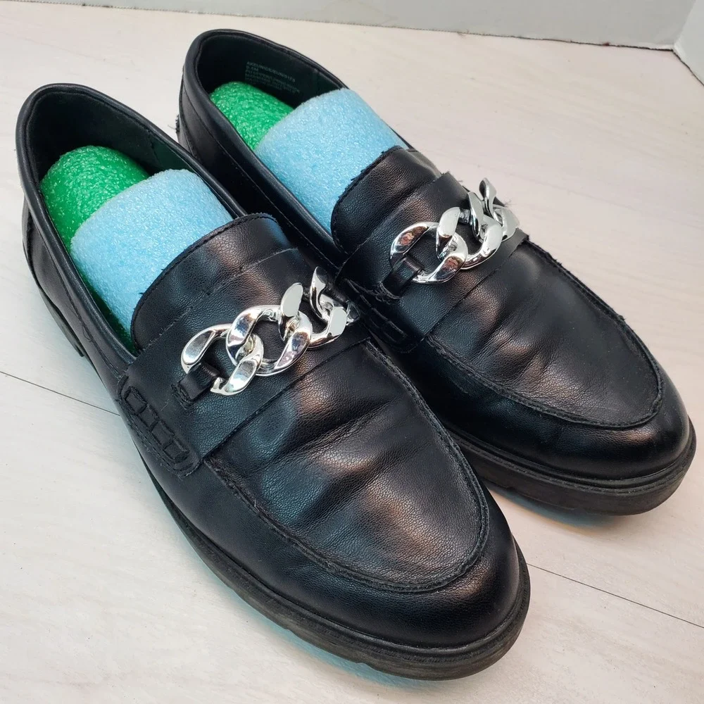 Anne‎ Klein Women's Black Loafers with Silver Chain Detail Size 9.5M